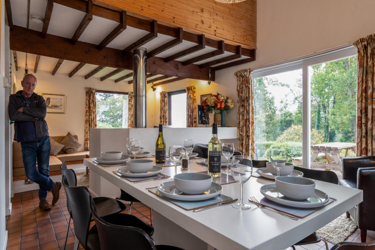 Web Design For Accommodation PHOTO 2019 10 18 08 28 22